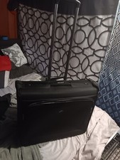 Delsey suitecase black good